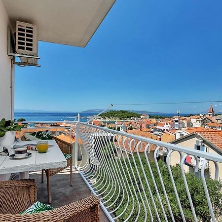 Ana Apartment Макарска Екстериор снимка